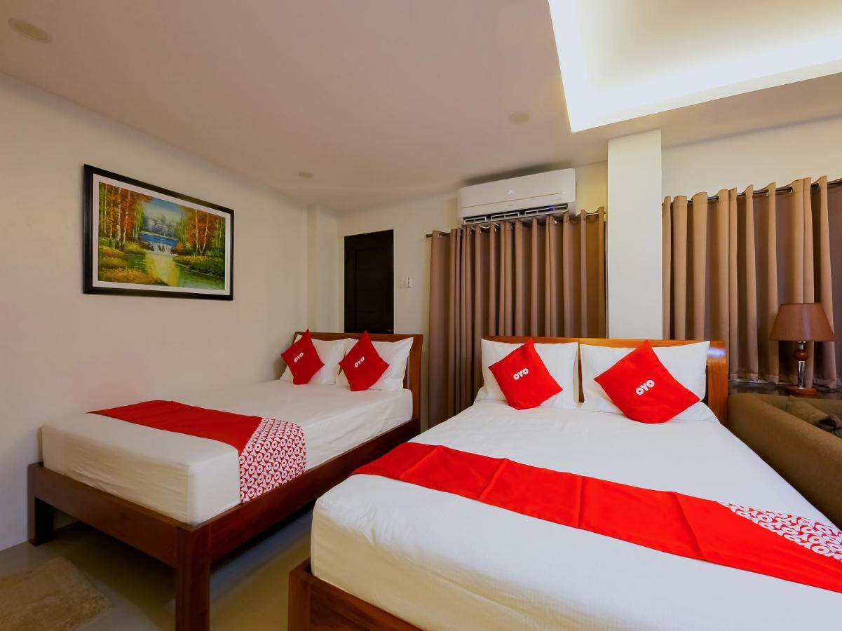 Oyo 848 Dona Aurora Condotel Quezon City Exteriör bild